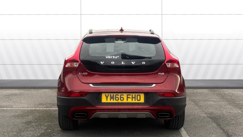 Volvo V40 D2 [120] Cross Country Pro 5dr Geartronic Diesel Hatchback
